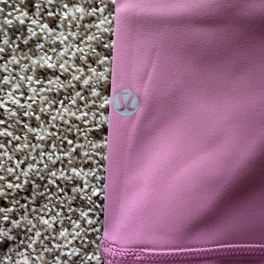 Vita Pink Lululemon Leggings - Picture 4 of 6